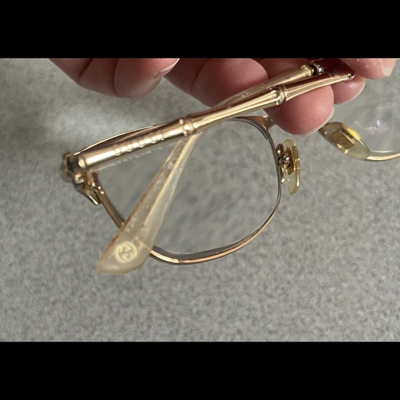 Vintage Authentic Gucci Gold Toned Metal Eyeglasses - Picture 12 of 12
